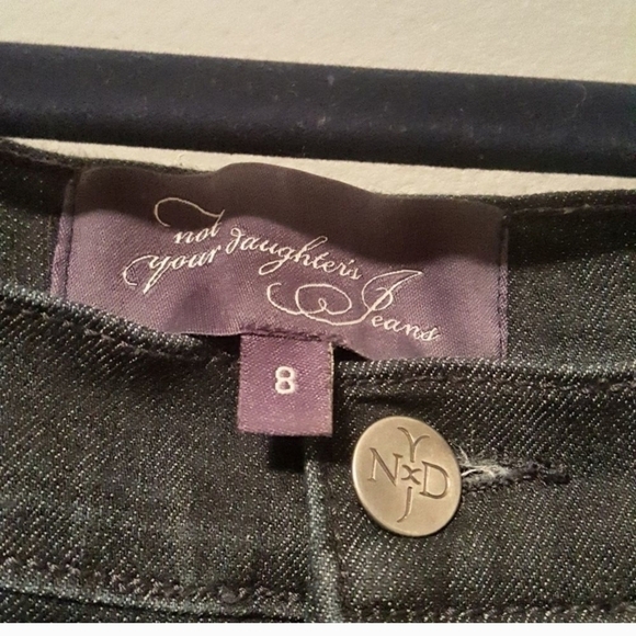 NYDJ Dark Blue Wash Cropped Jeans w/Lift and Tuck Technology - Picture 2 of 6